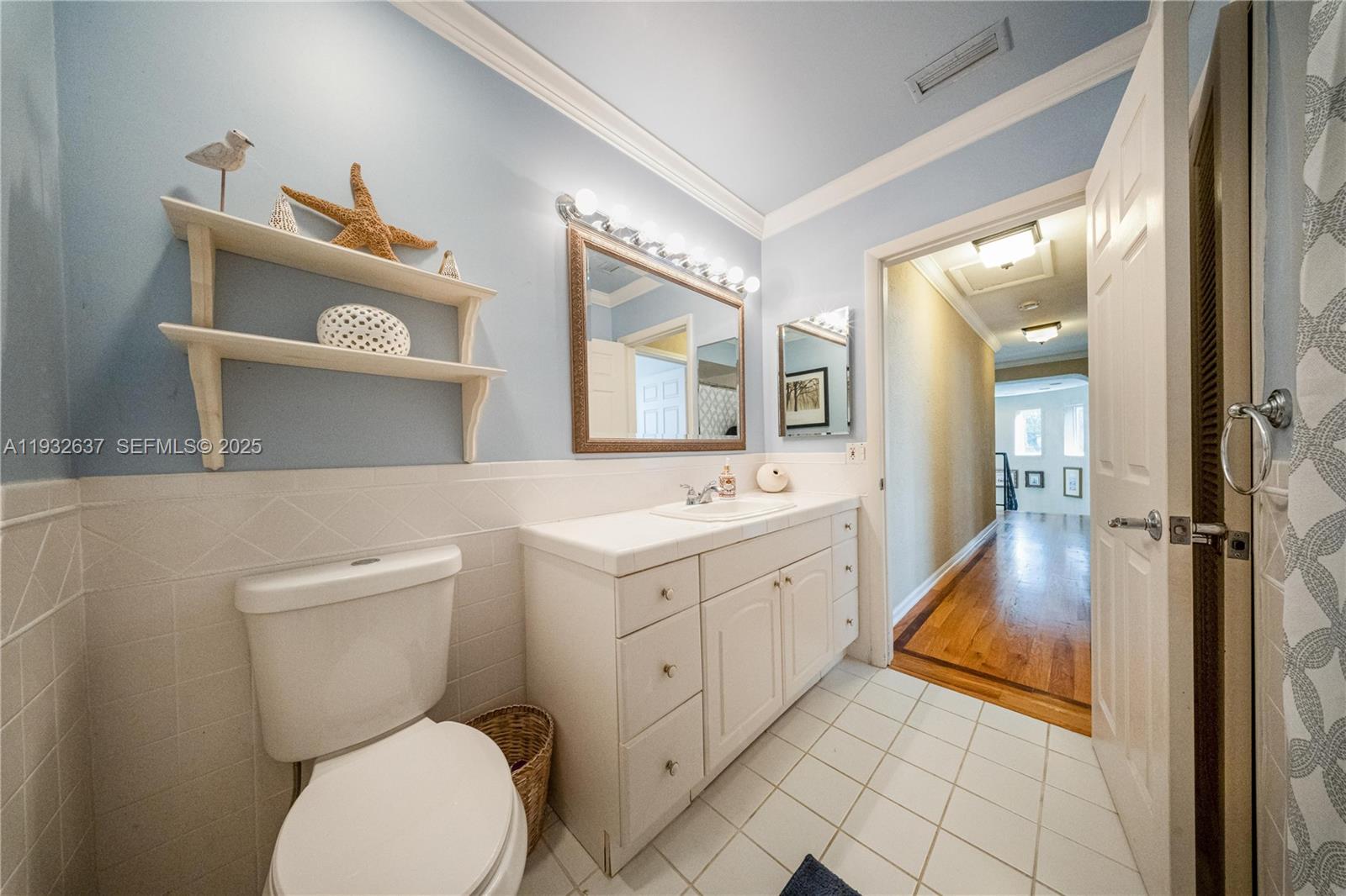 10900 SW 90th Ave Miami, FL 33176