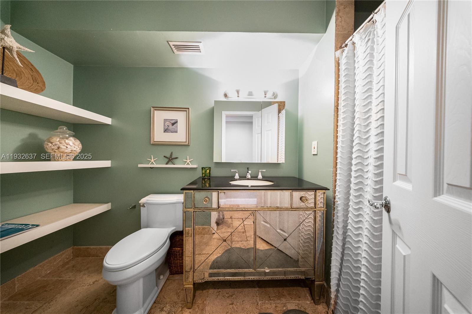 10900 SW 90th Ave Miami, FL 33176