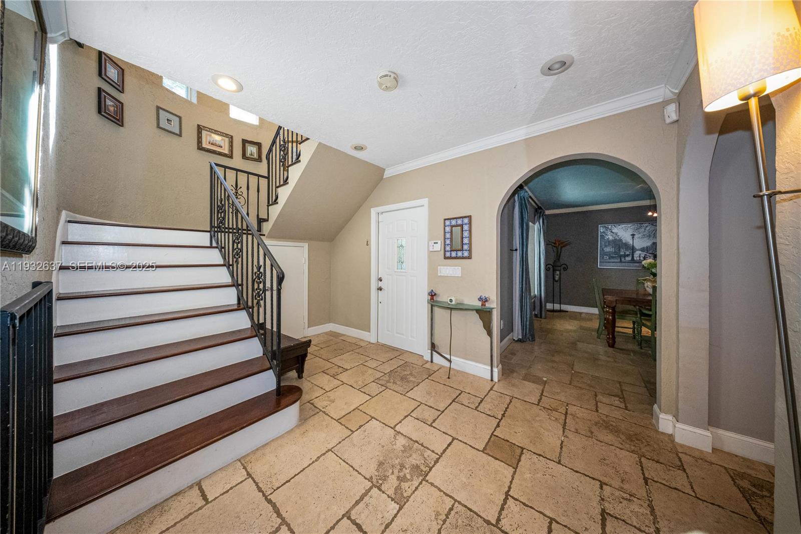 10900 SW 90th Ave Miami, FL 33176