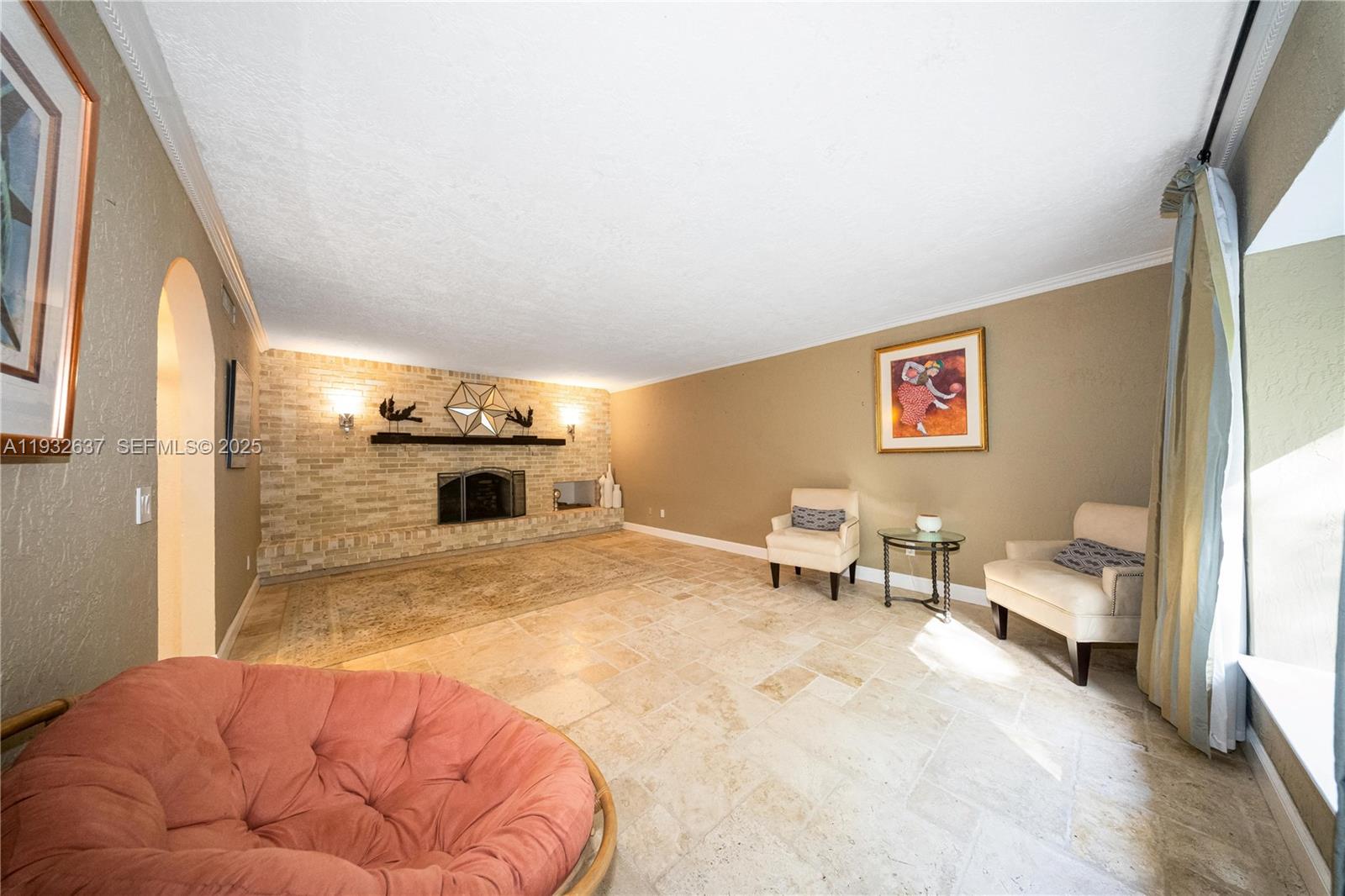 10900 SW 90th Ave Miami, FL 33176