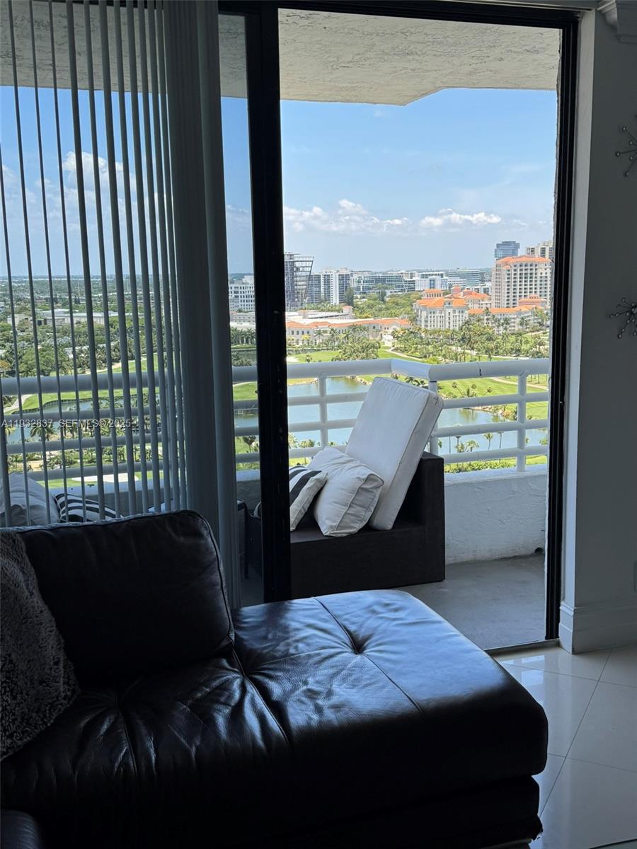 3300 NE 192nd St #PH01 Aventura, FL 33180