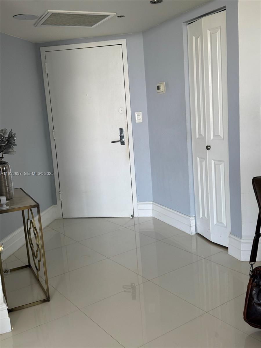 3300 NE 192nd St #PH01 Aventura, FL 33180