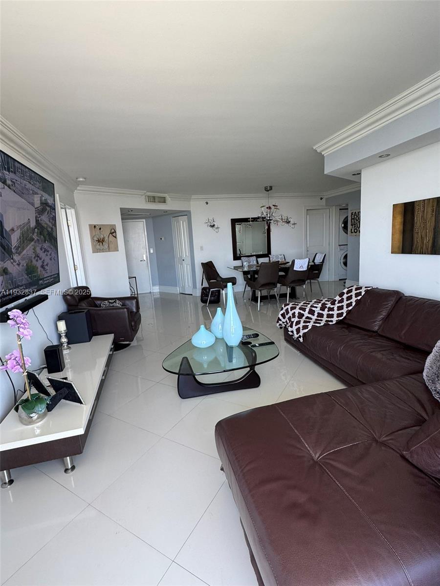 3300 NE 192nd St #PH01 Aventura, FL 33180