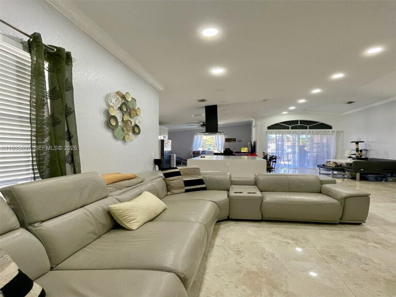 13877 SW 50th St Miramar, FL 33027