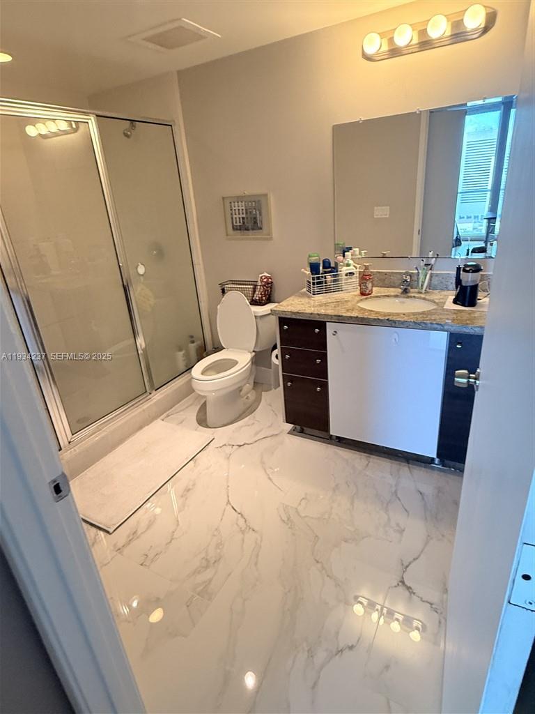 image Latitude on the River9