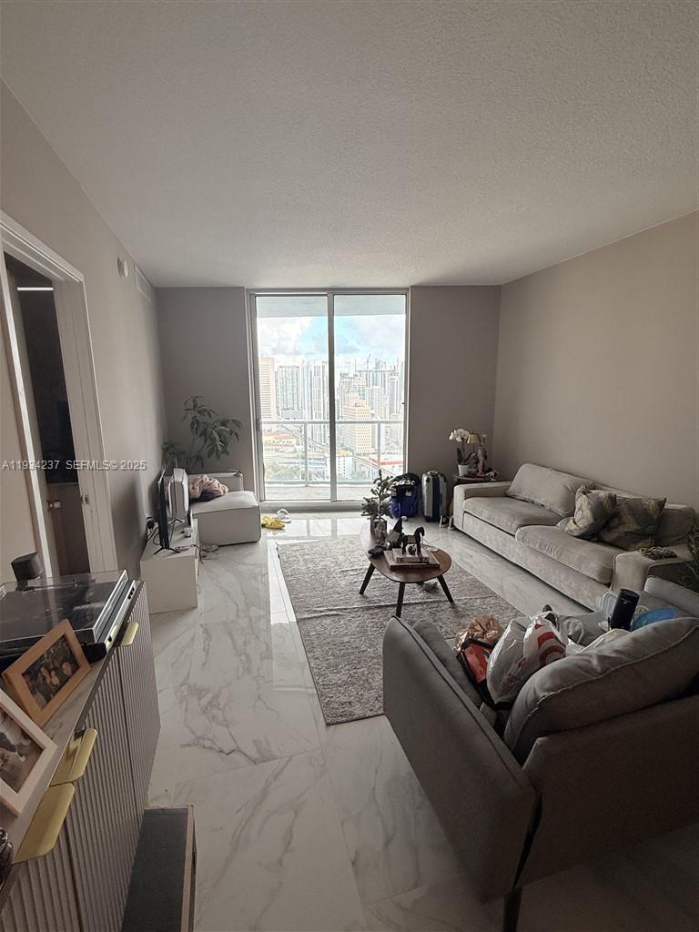 image Latitude on the River4