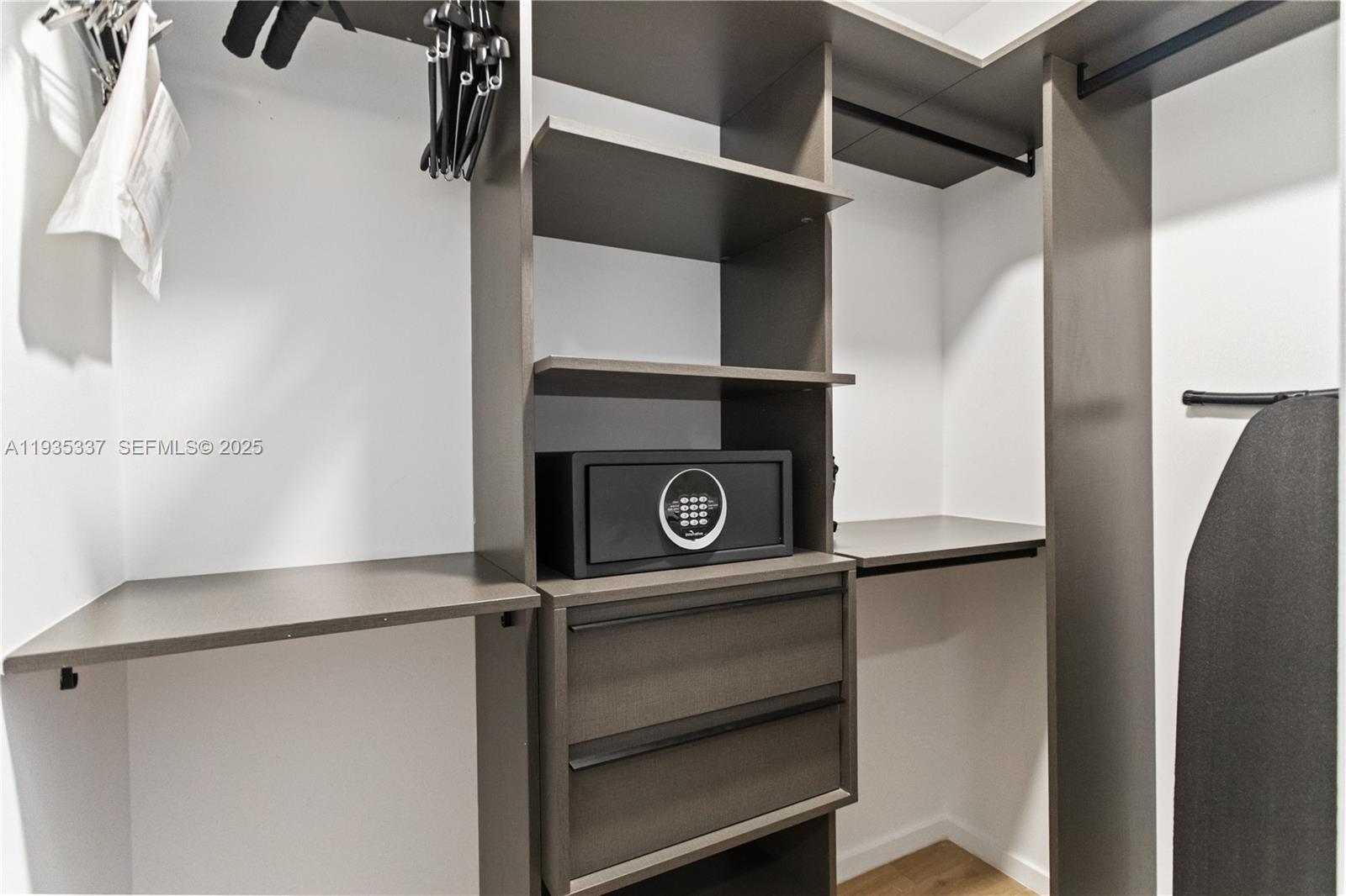 image The Elser Hotel & Residences19