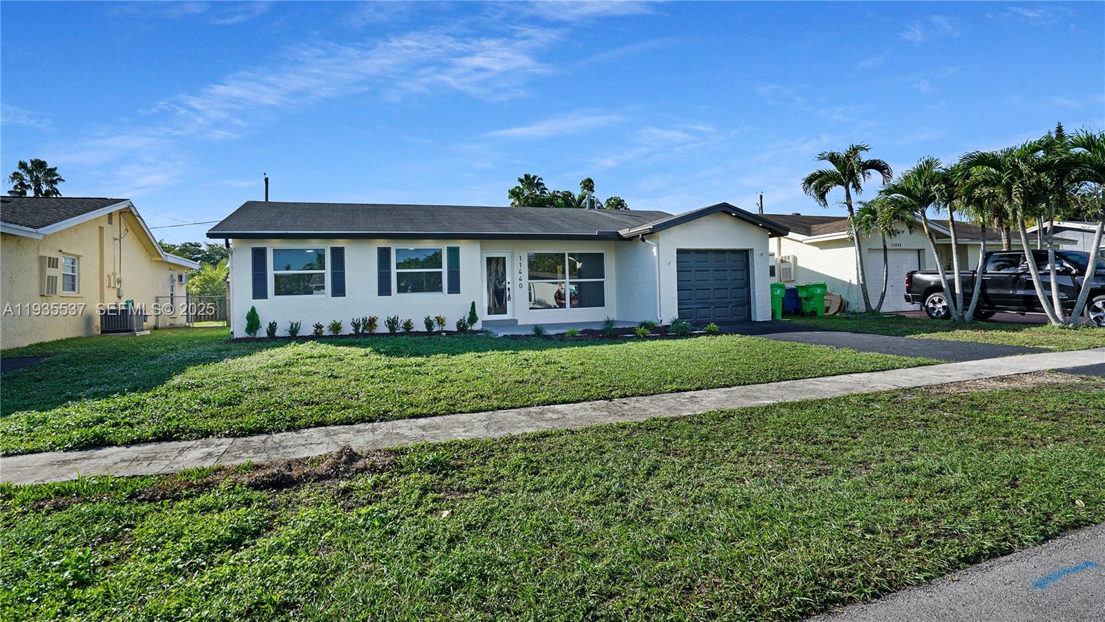 11440 NW 46th Pl Sunrise, FL 33323