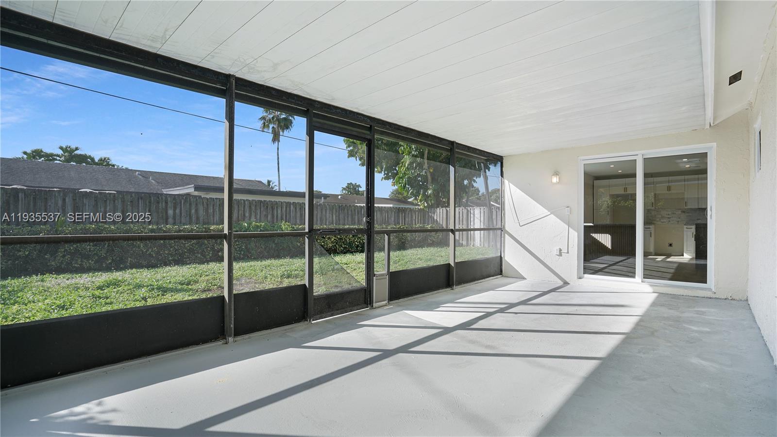 11440 NW 46th Pl Sunrise, FL 33323