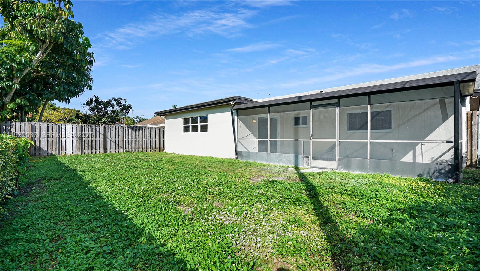 11440 NW 46th Pl Sunrise, FL 33323