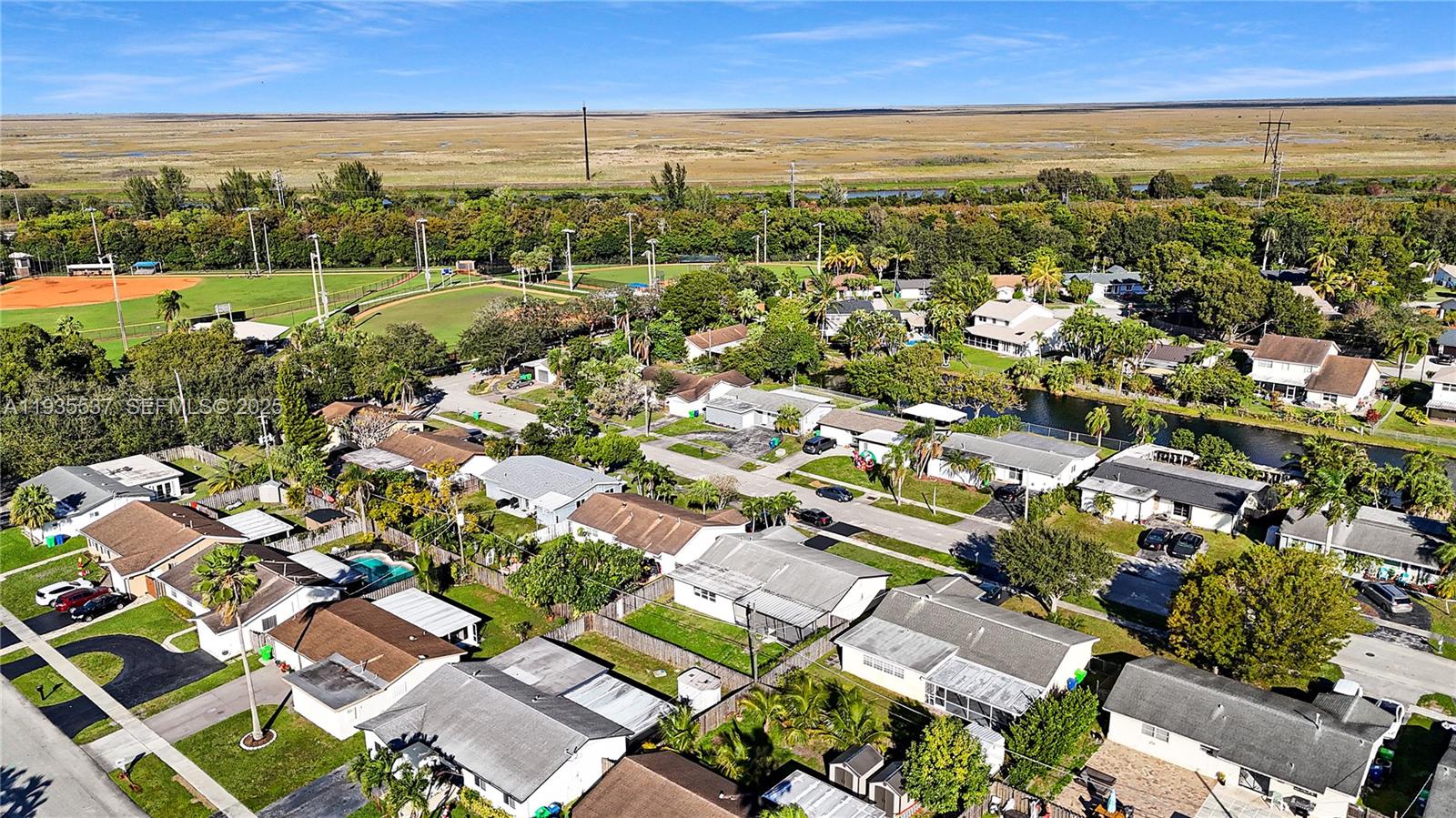 11440 NW 46th Pl Sunrise, FL 33323