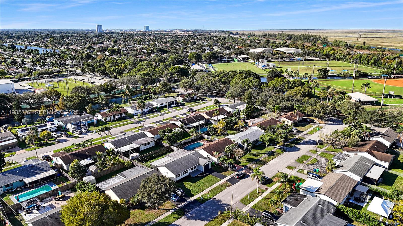 11440 NW 46th Pl Sunrise, FL 33323