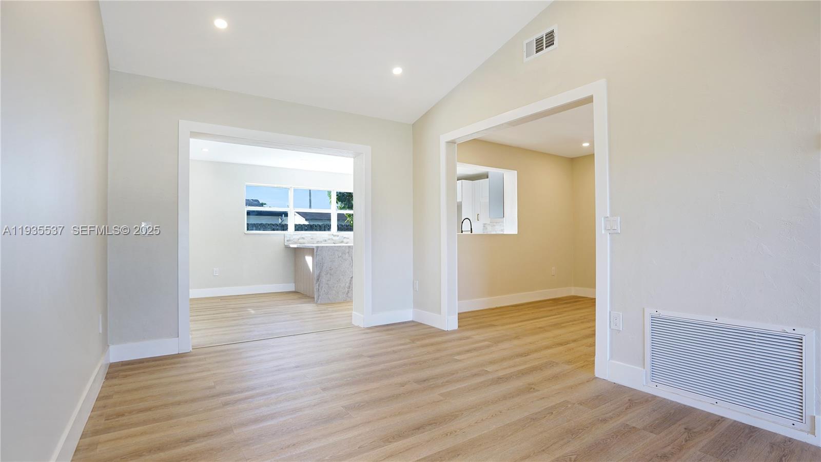 11440 NW 46th Pl Sunrise, FL 33323