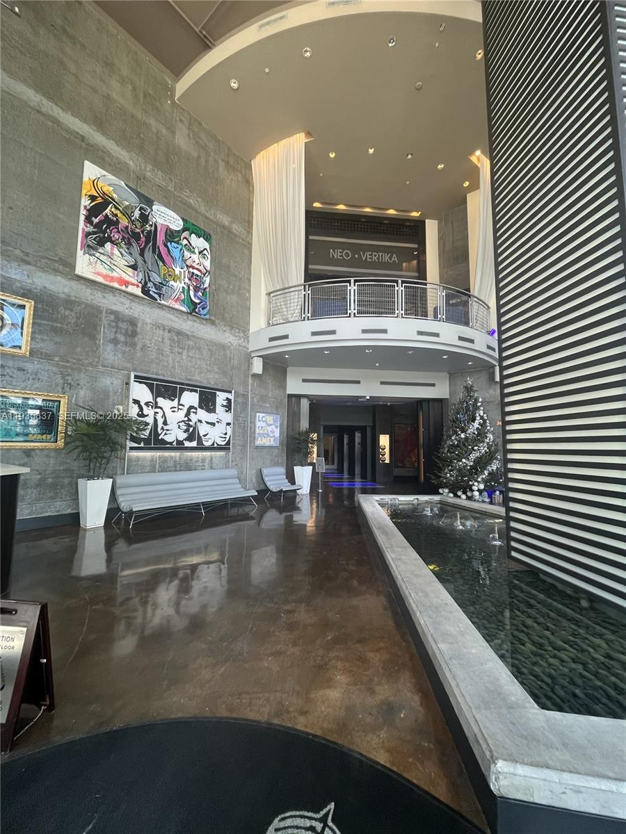 690 SW 1st Ct #1709 Miami, FL 33130