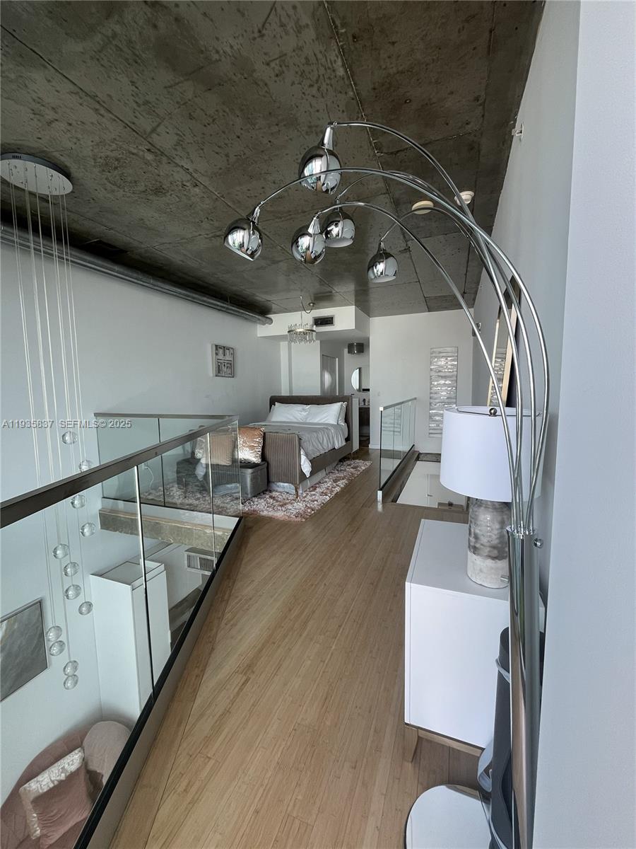 690 SW 1st Ct #1709 Miami, FL 33130