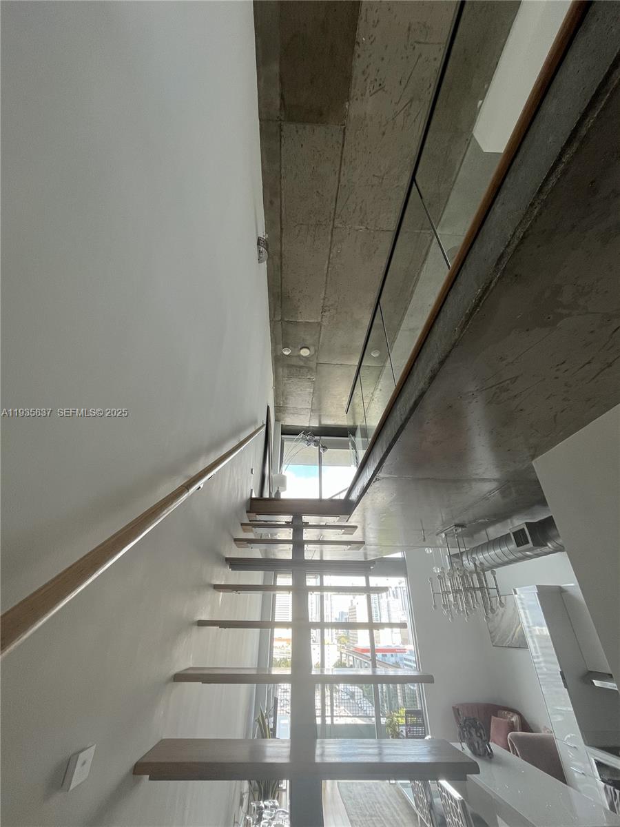 690 SW 1st Ct #1709 Miami, FL 33130