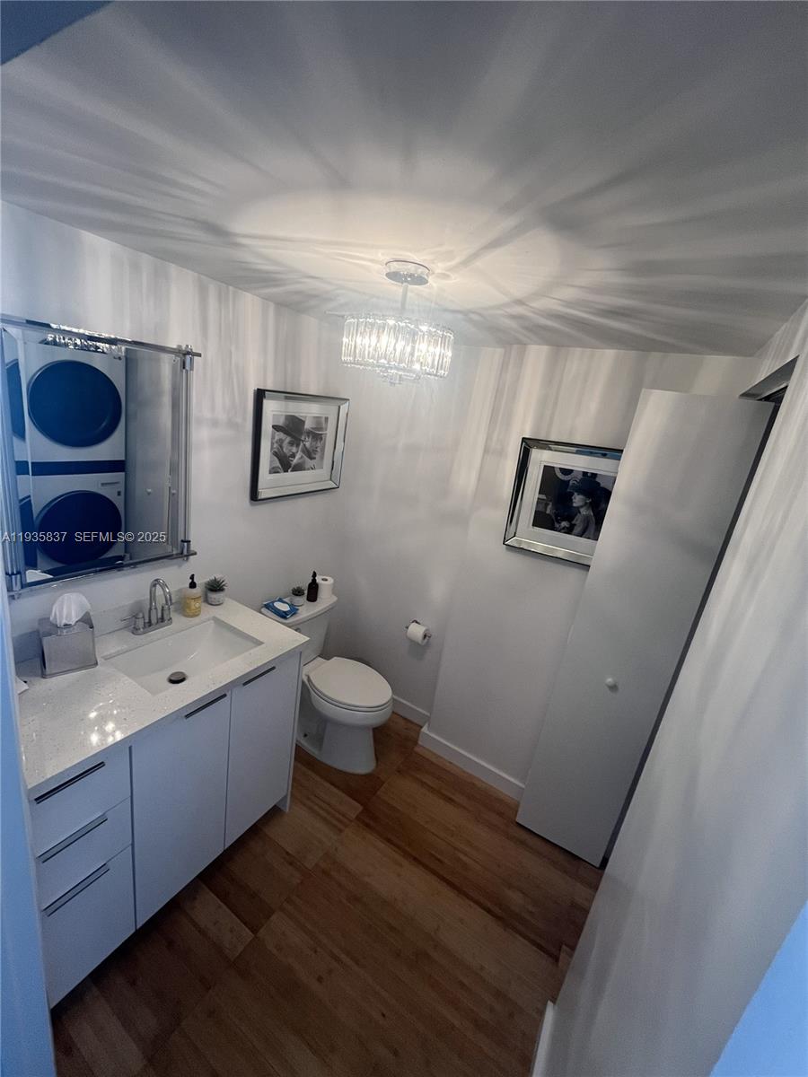 690 SW 1st Ct #1709 Miami, FL 33130