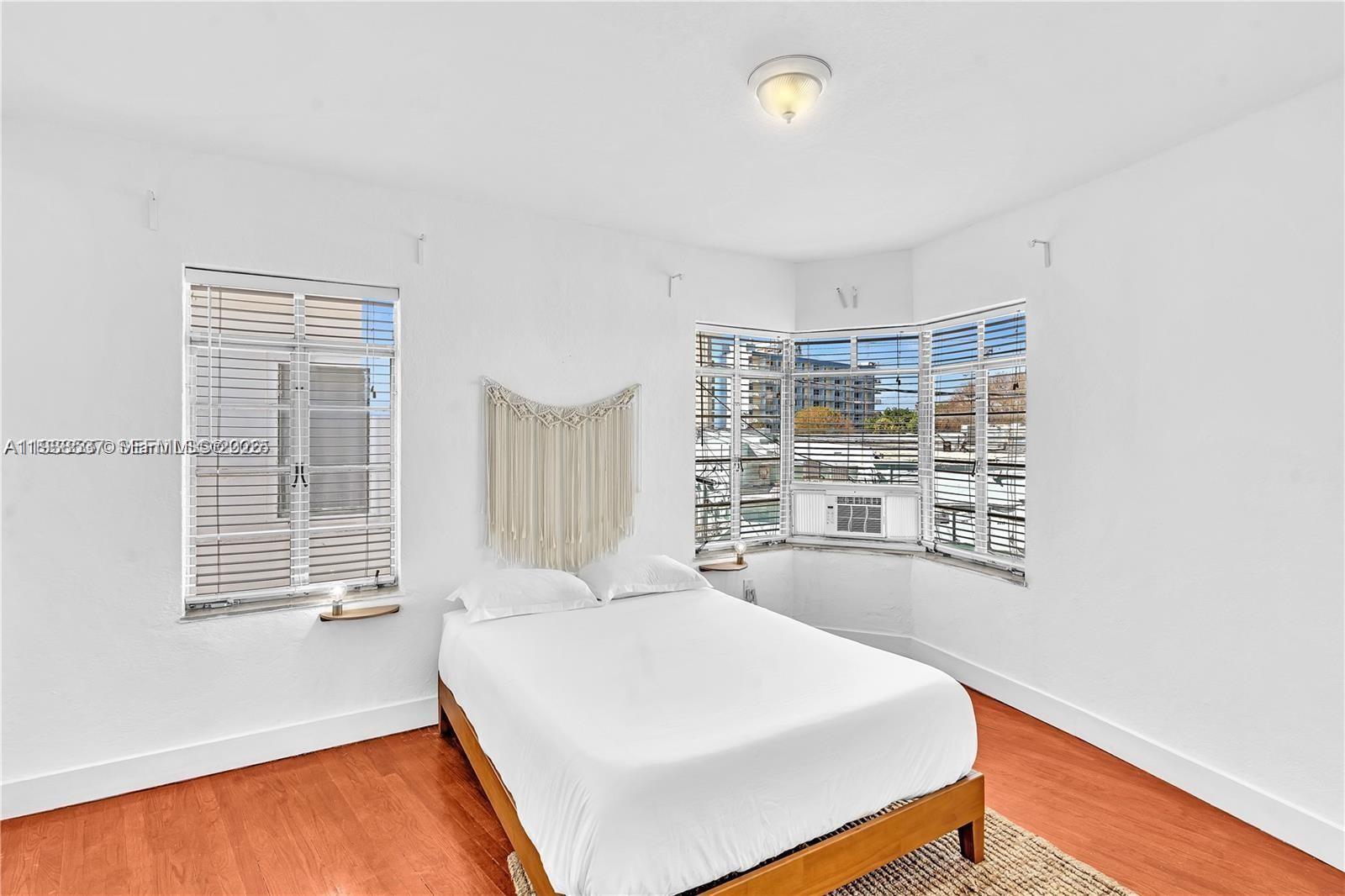 3920 Garden Ave #14 Miami Beach, FL 33140