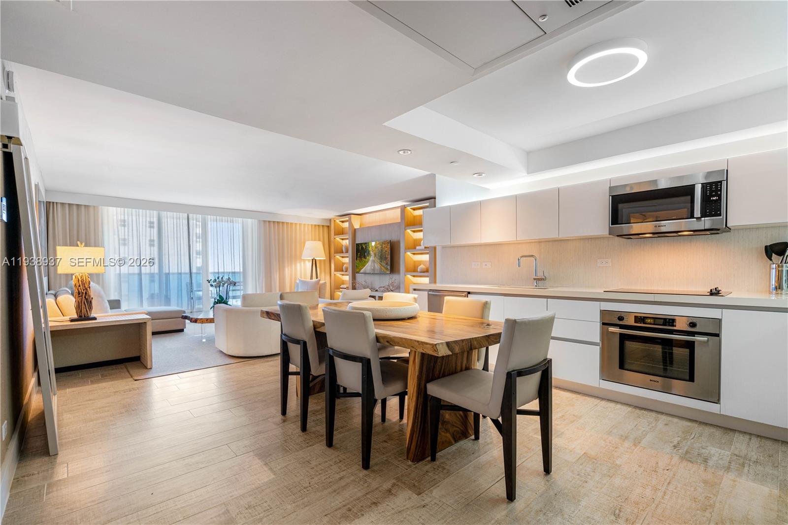 image 1 Hotel & Homes1