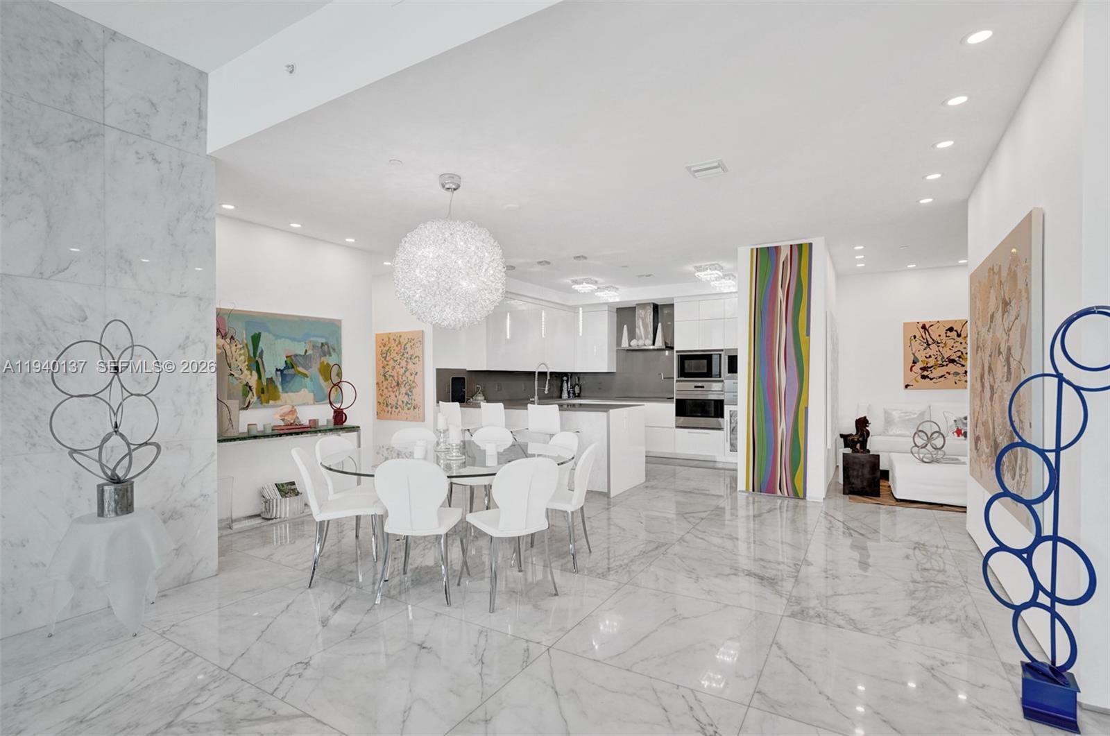 image Chateau Beach Condo9