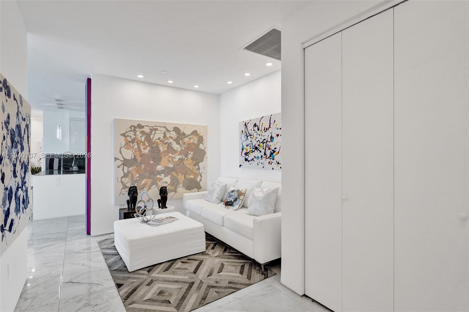 image Chateau Beach Condo21