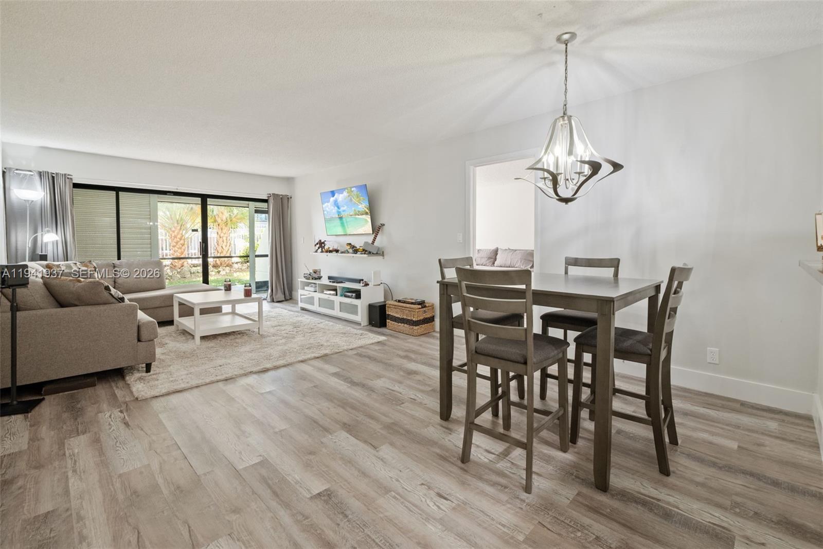 301 Racquet Clb Rd #104