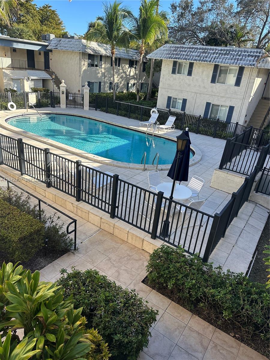 8605 SW 68th Ct #26 Pinecrest, FL 33156