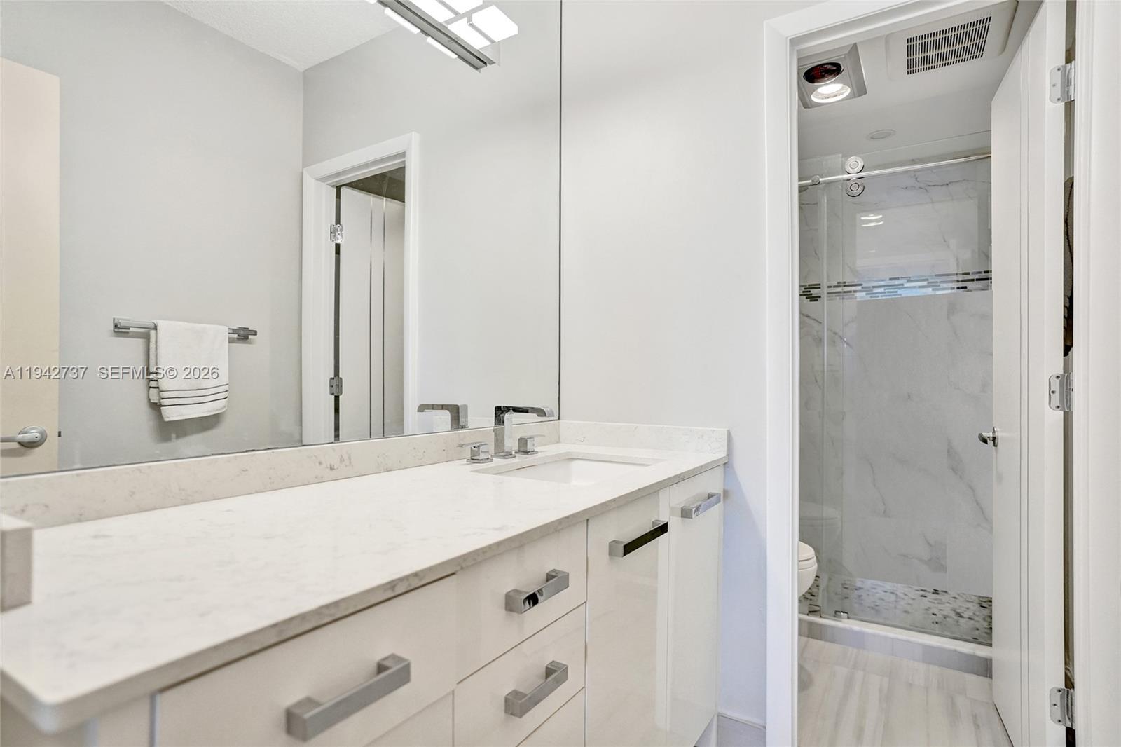 300 Bayview Dr #1110 Sunny Isles Beach, FL 33160