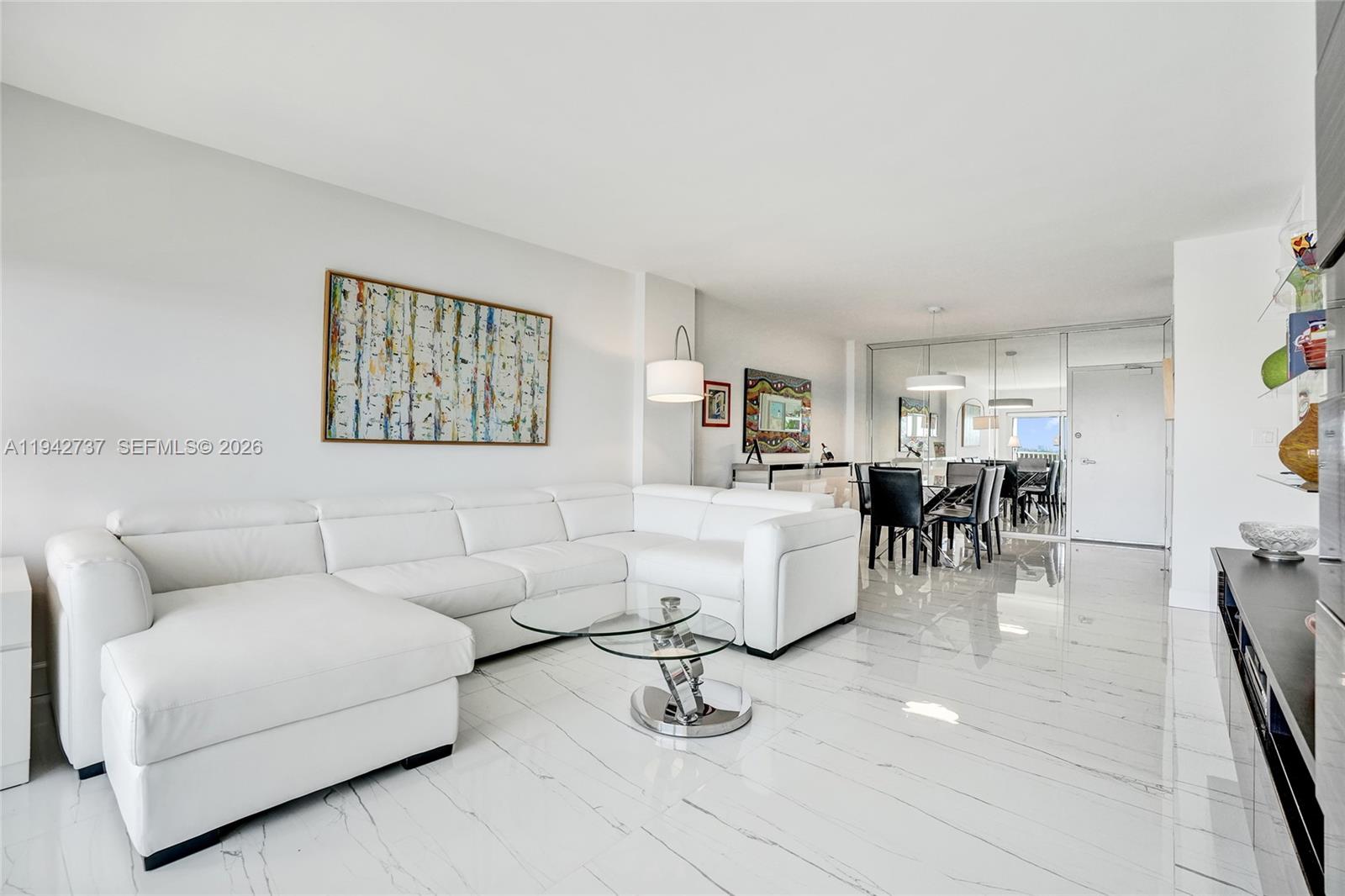 300 Bayview Dr #1110 Sunny Isles Beach, FL 33160