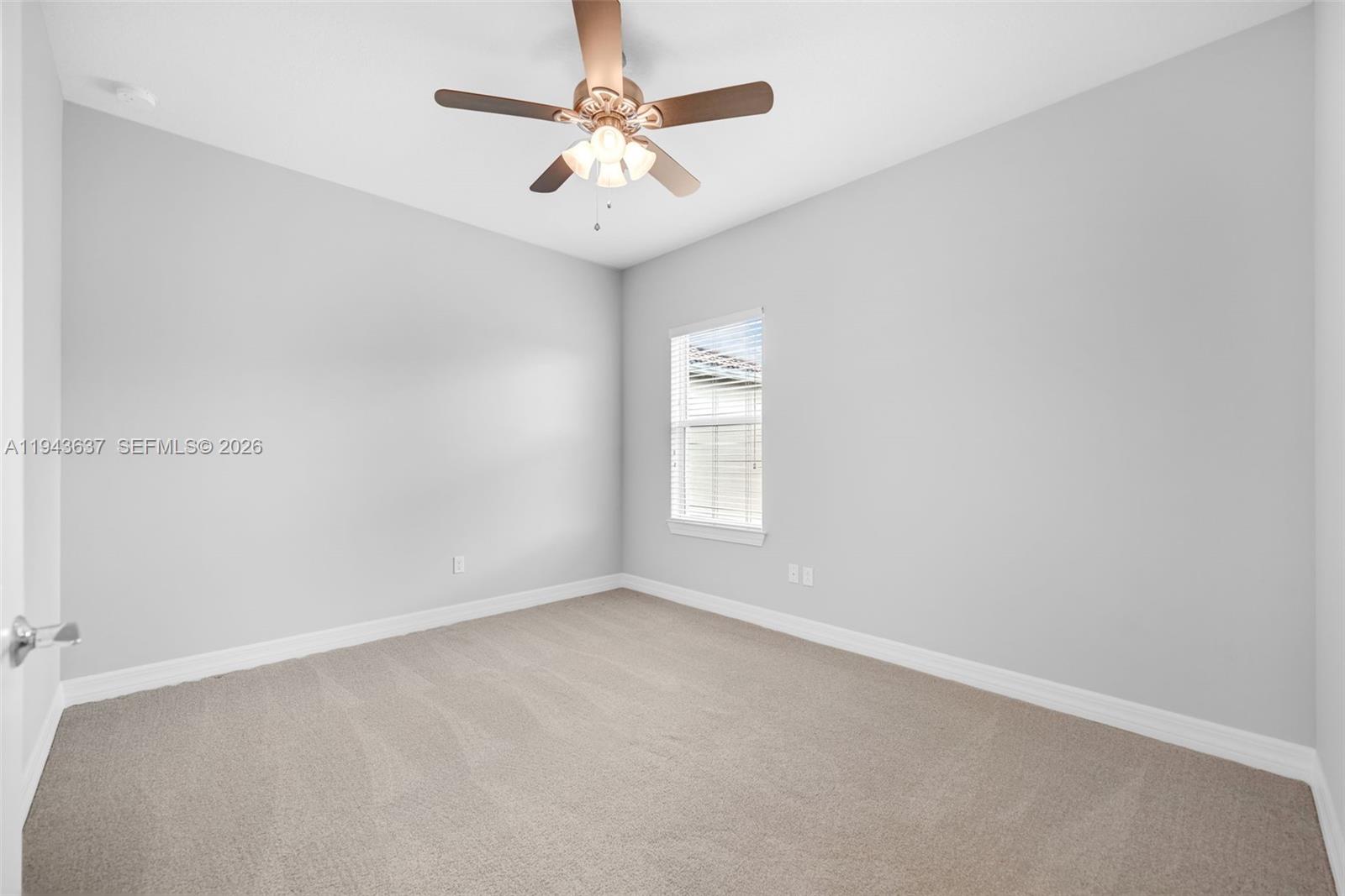 964 Banyan Dr Hollywood, FL 33021