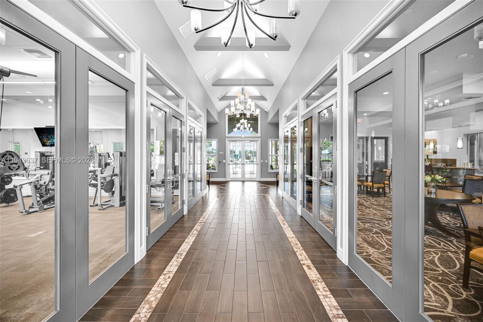 964 Banyan Dr Hollywood, FL 33021