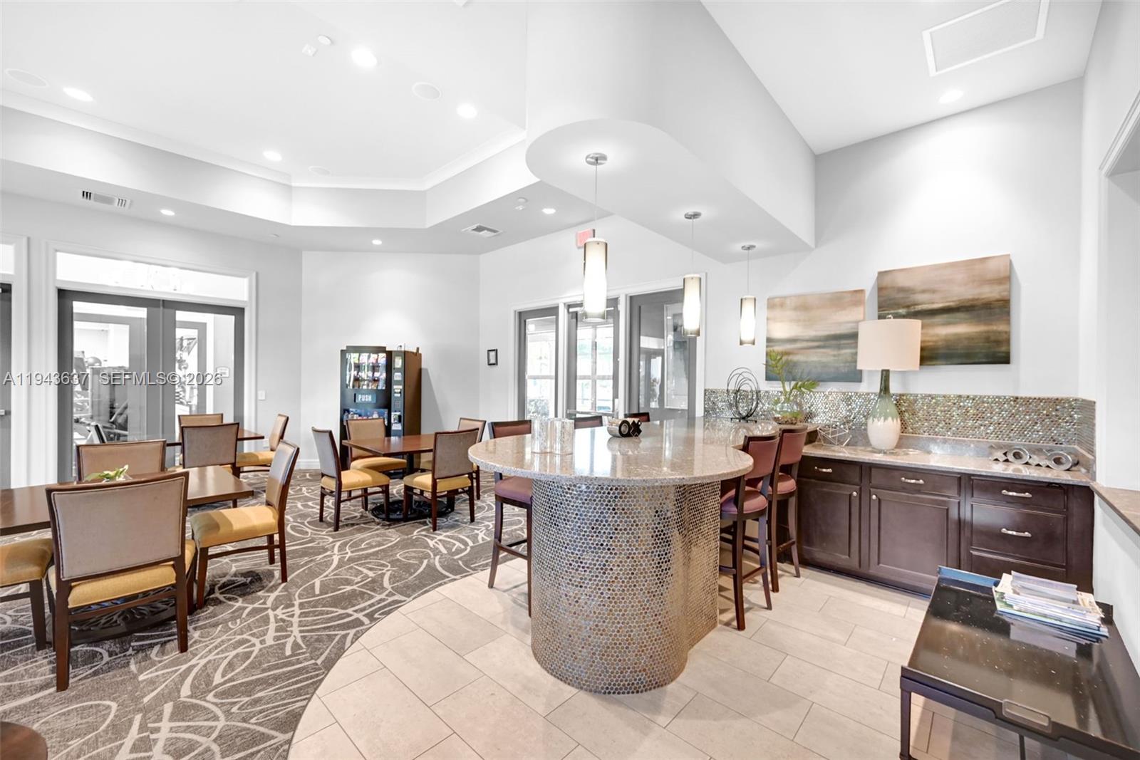 964 Banyan Dr Hollywood, FL 33021