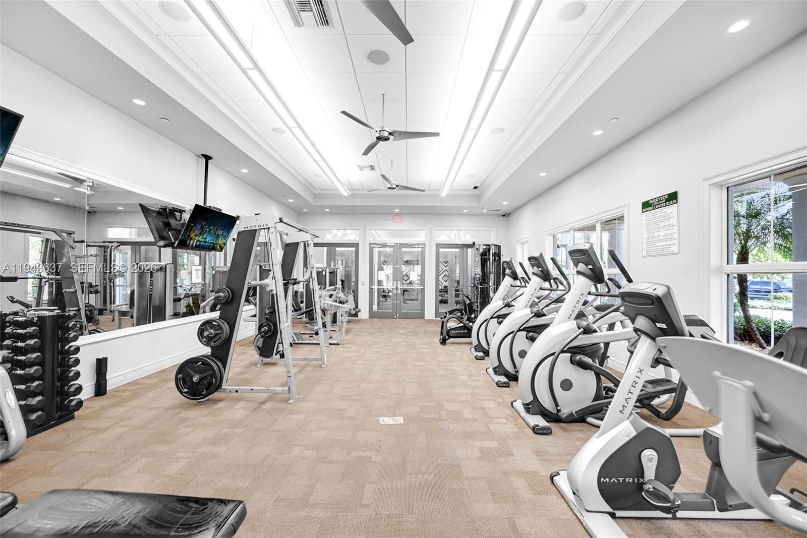 964 Banyan Dr Hollywood, FL 33021