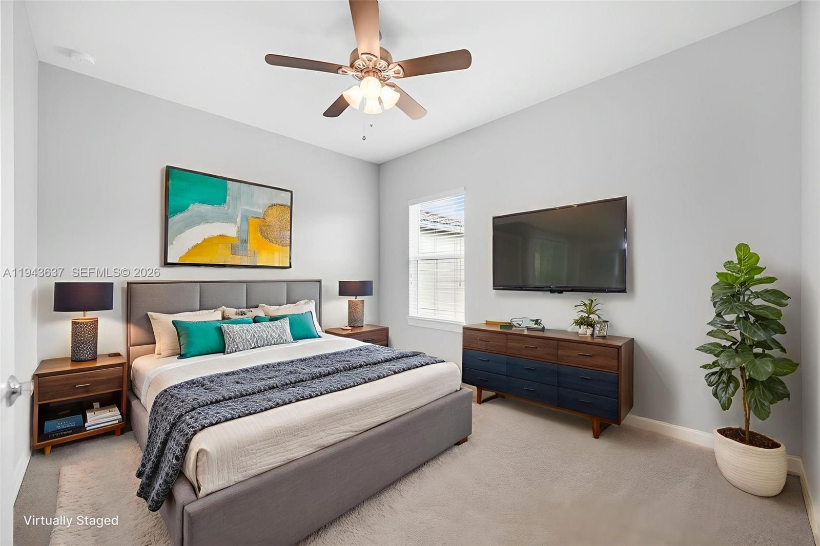 964 Banyan Dr Hollywood, FL 33021