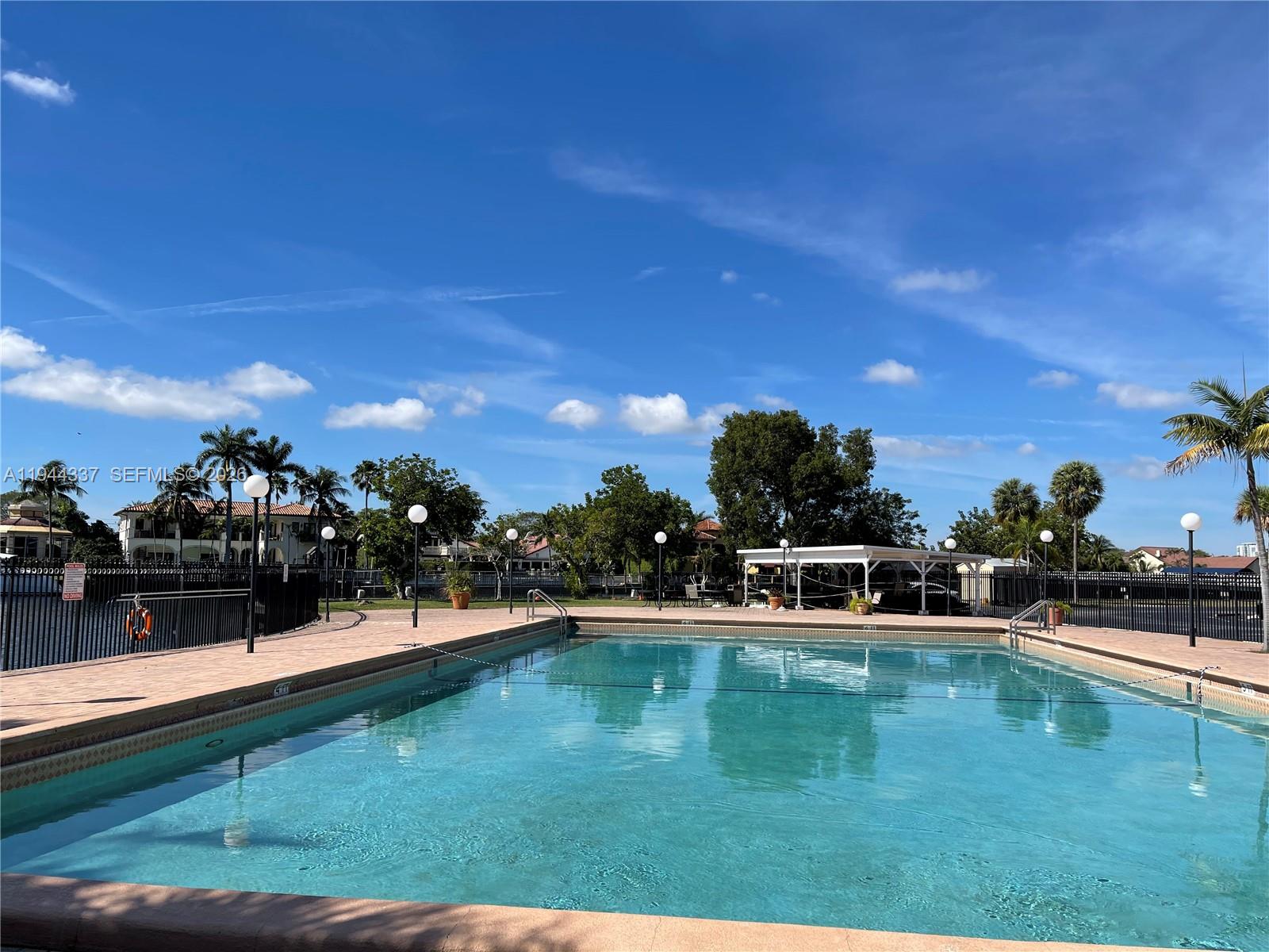 851 Three Iss Blvd #106 Hallandale Beach, FL 33009