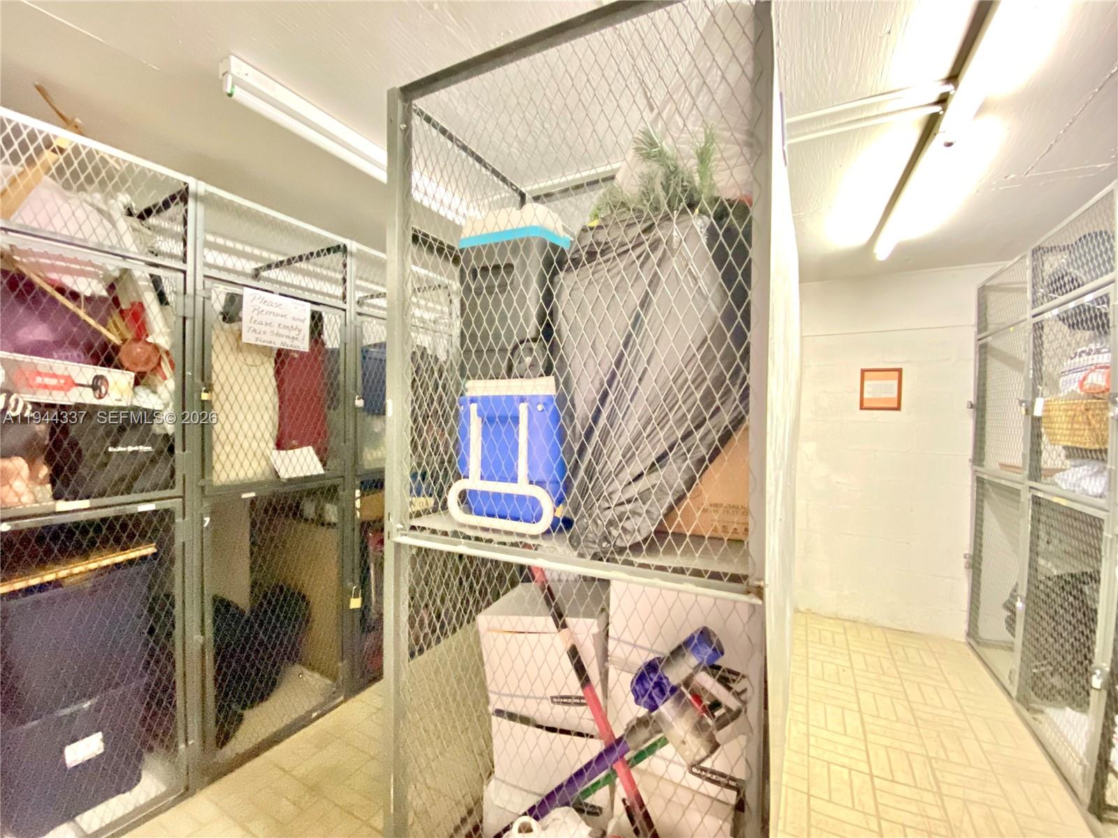 851 Three Iss Blvd #106 Hallandale Beach, FL 33009