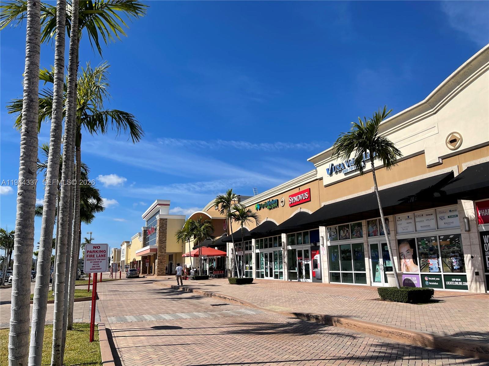 851 Three Iss Blvd #106 Hallandale Beach, FL 33009