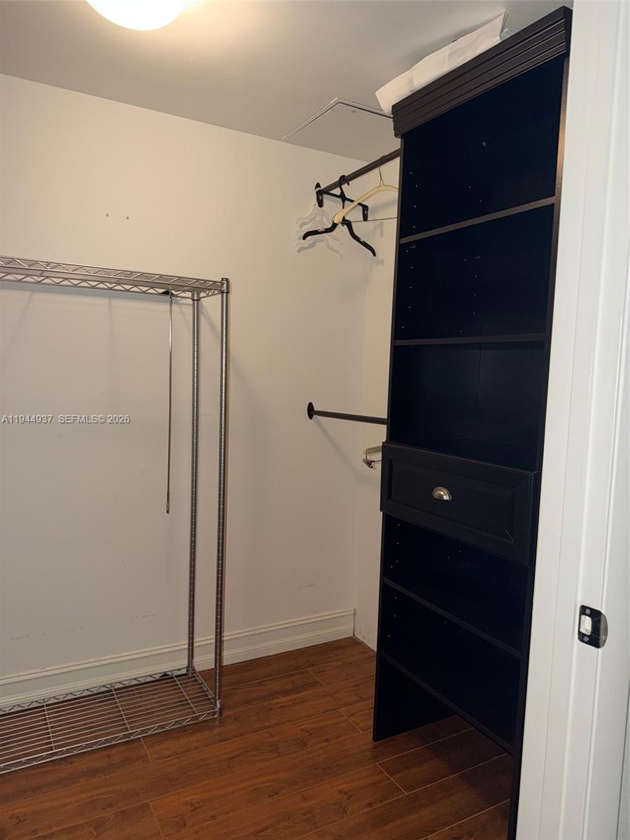 image Beach Club 322