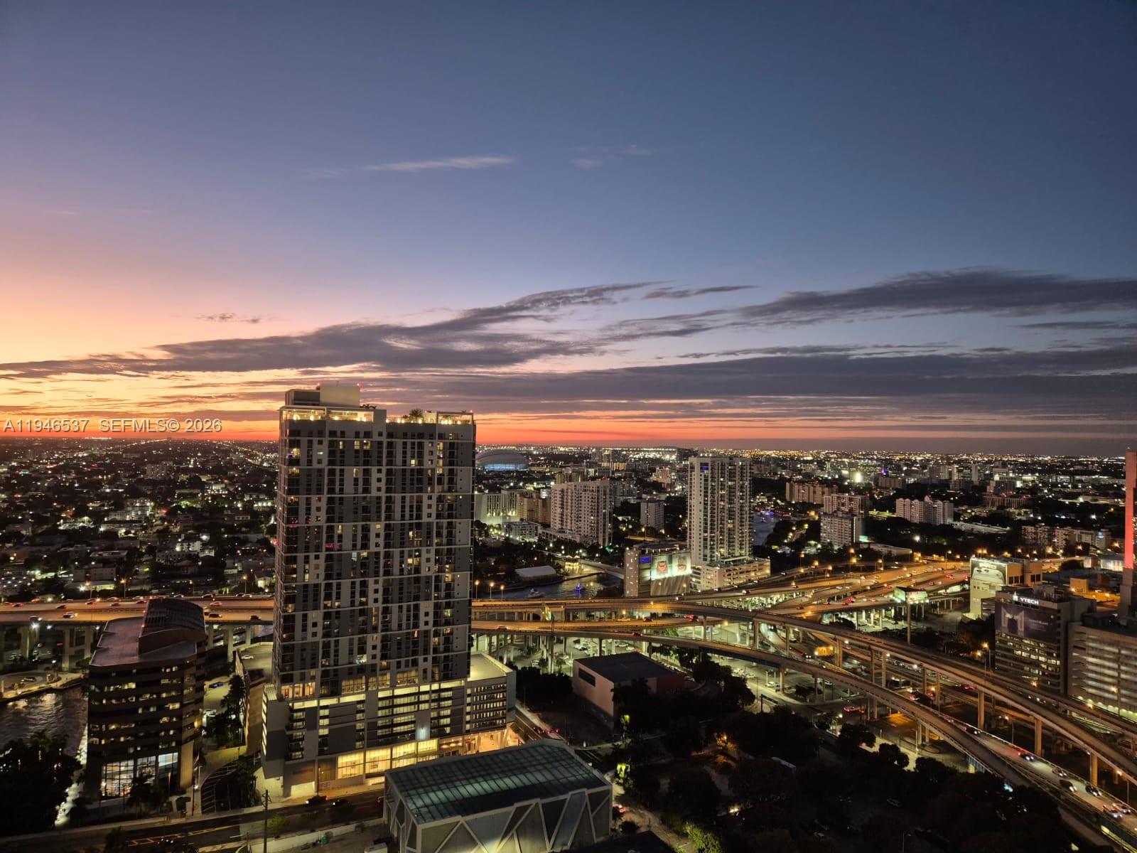 image The Ivy at Riverfront16