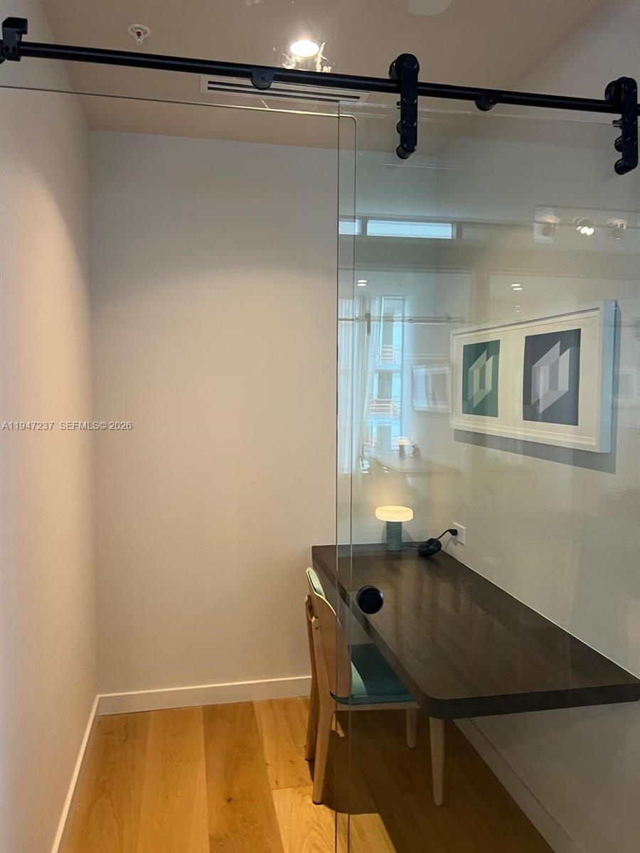 image The Crosby Miami Worldcenter9