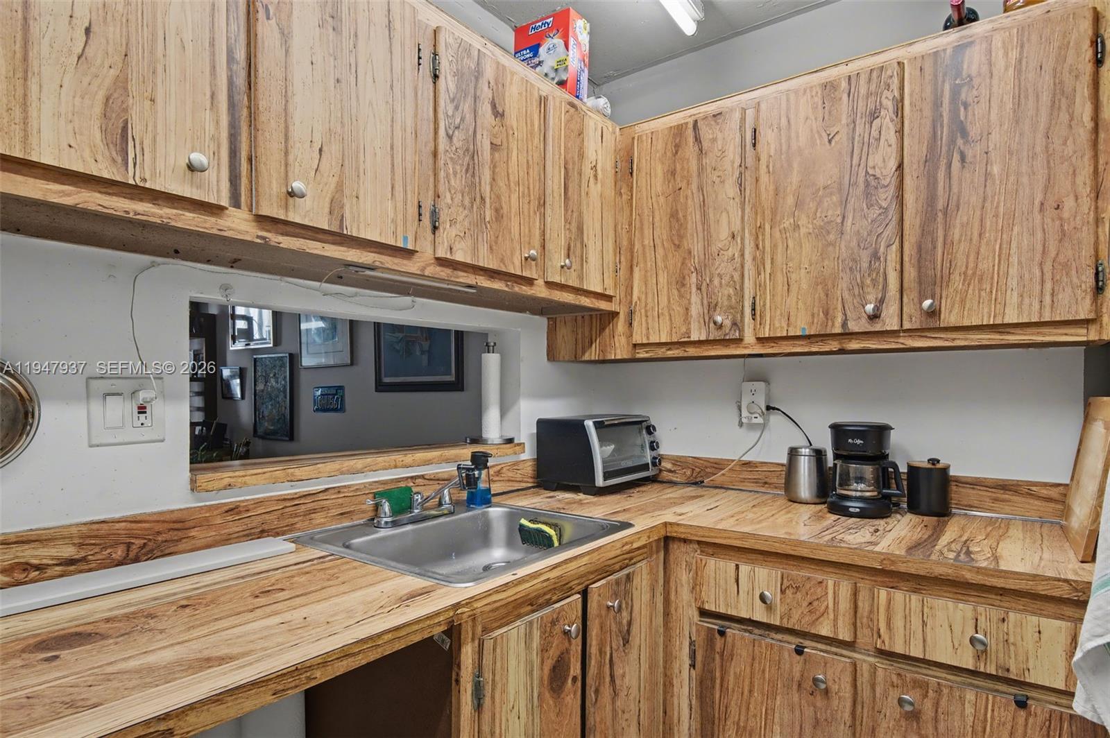 Undisclosed Address Miami, FL 33173