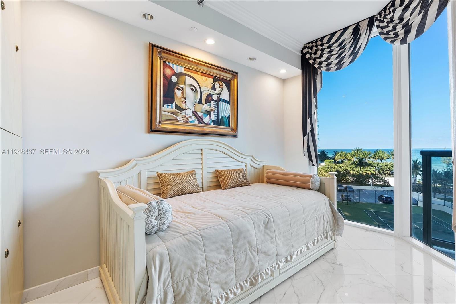 image Ocean One Condo18