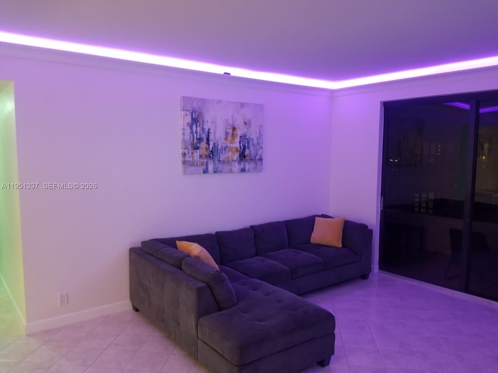 2500 Parkview Dr #2517 Hallandale Beach, FL 33009