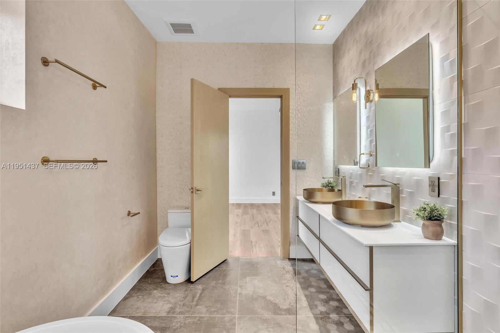 9448 Abbott Ave Surfside, FL 33154