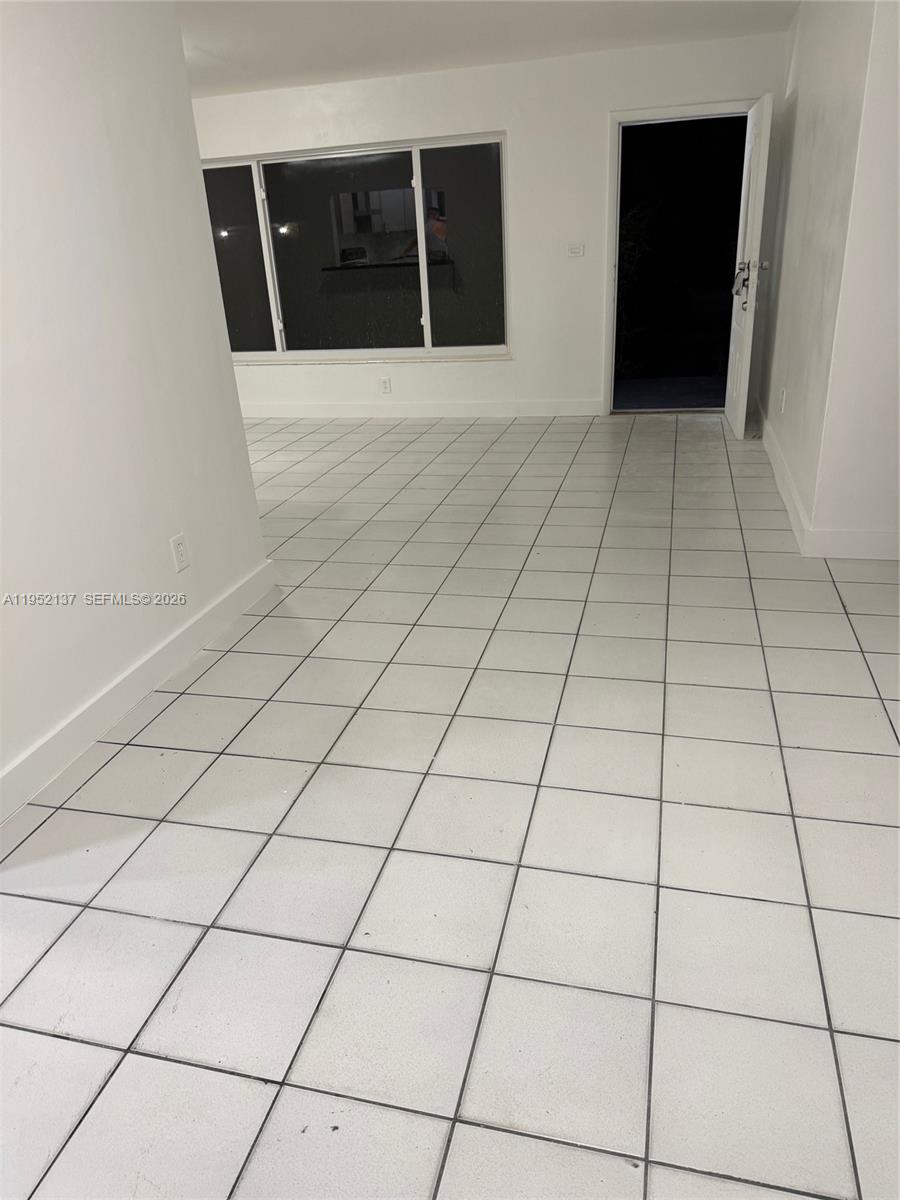 15860 SW 102th Pl Miami, FL 33157