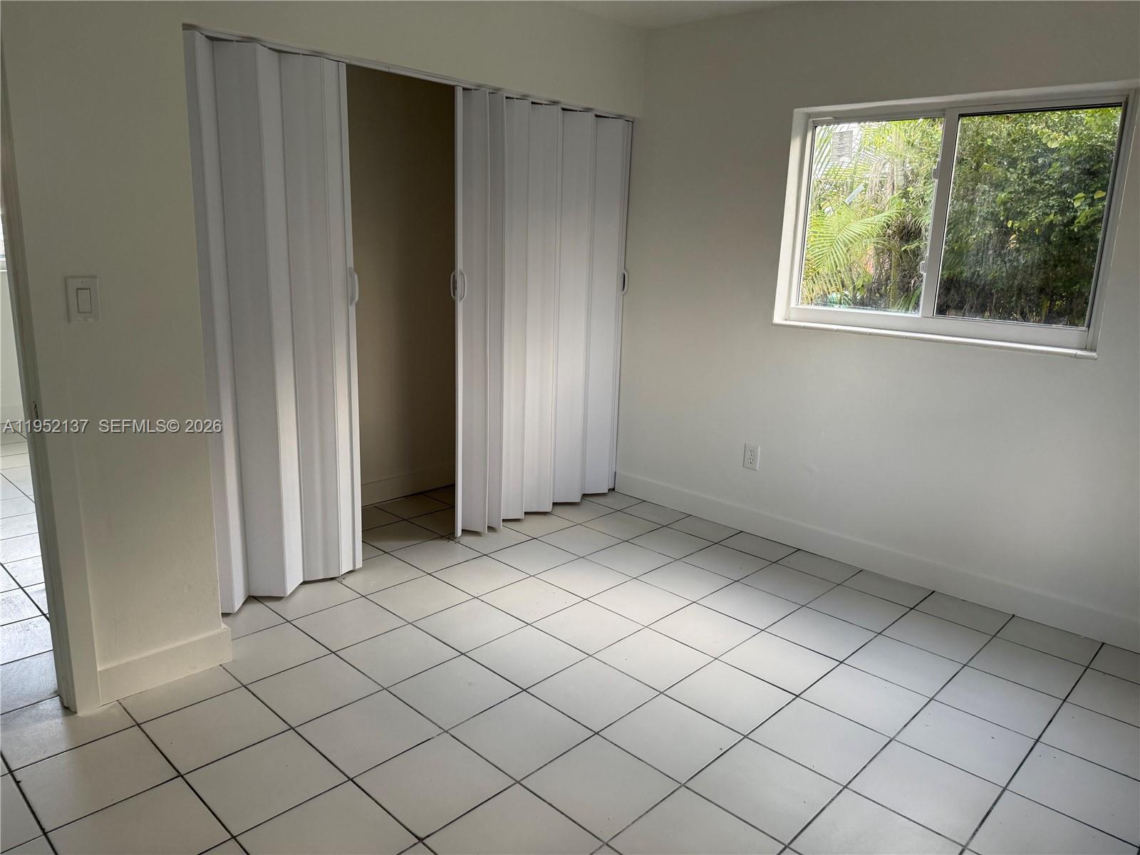 15860 SW 102th Pl Miami, FL 33157