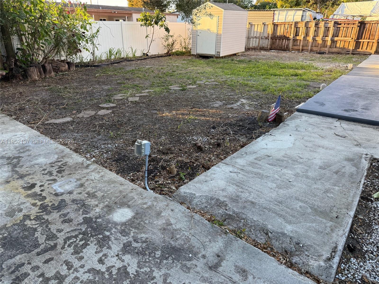 15860 SW 102th Pl Miami, FL 33157