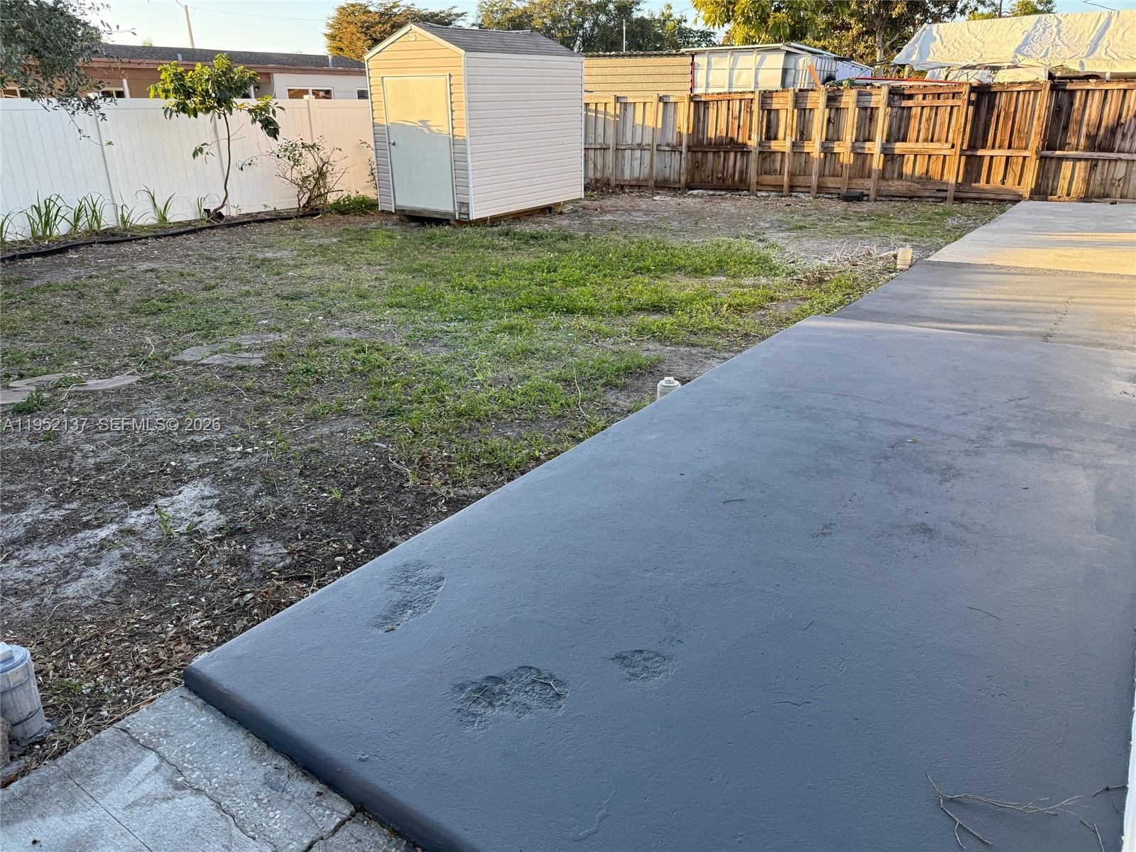 15860 SW 102th Pl Miami, FL 33157