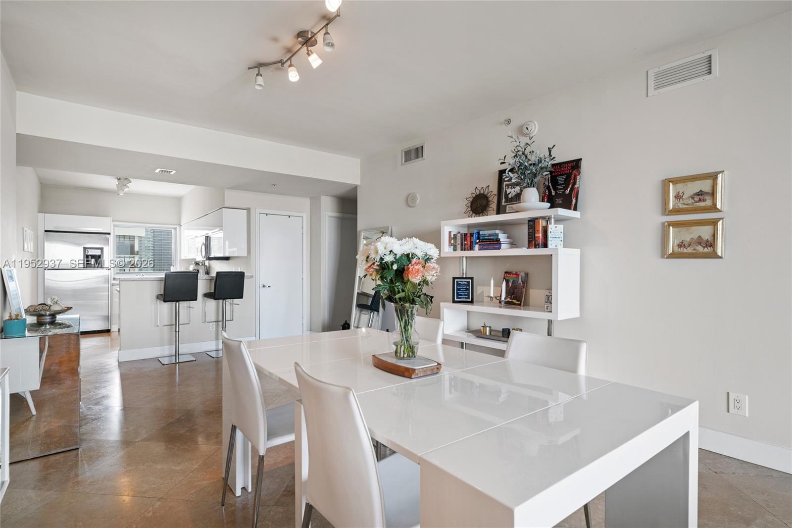 601 NE 36th St #1704 Miami, FL 33137