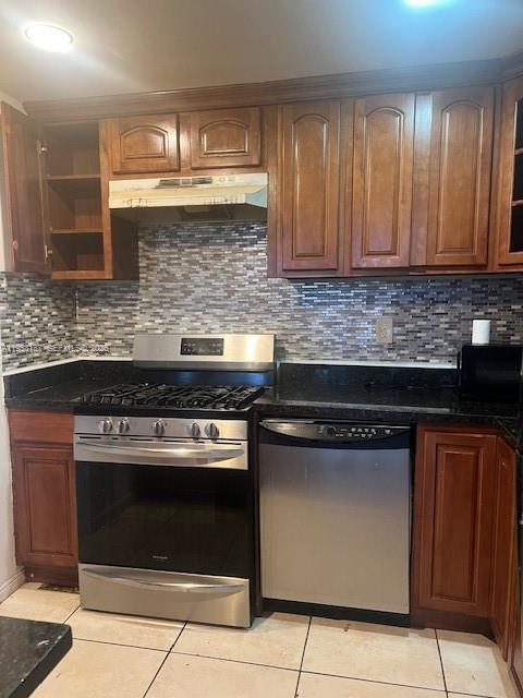 2175 NE 170th St #210